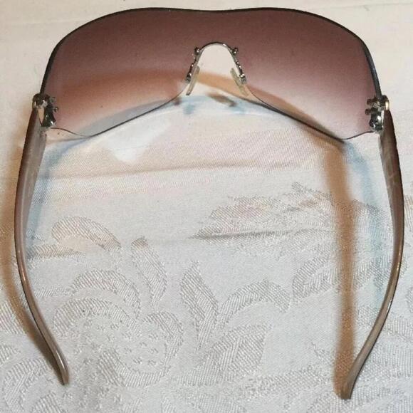 🍁Mispecs Monterey Sunglasses with case 🍁 - Picture 3 of 8